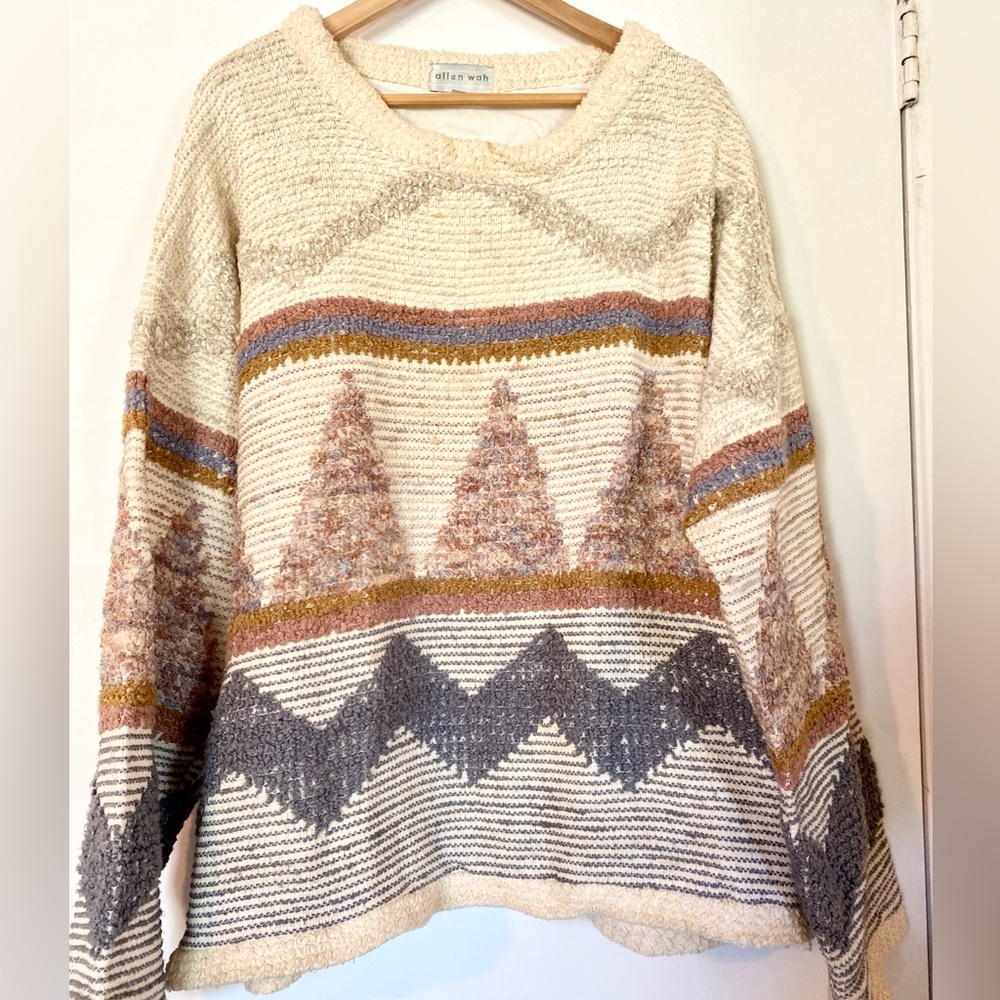 Cream Patterned Crewneck Sweater